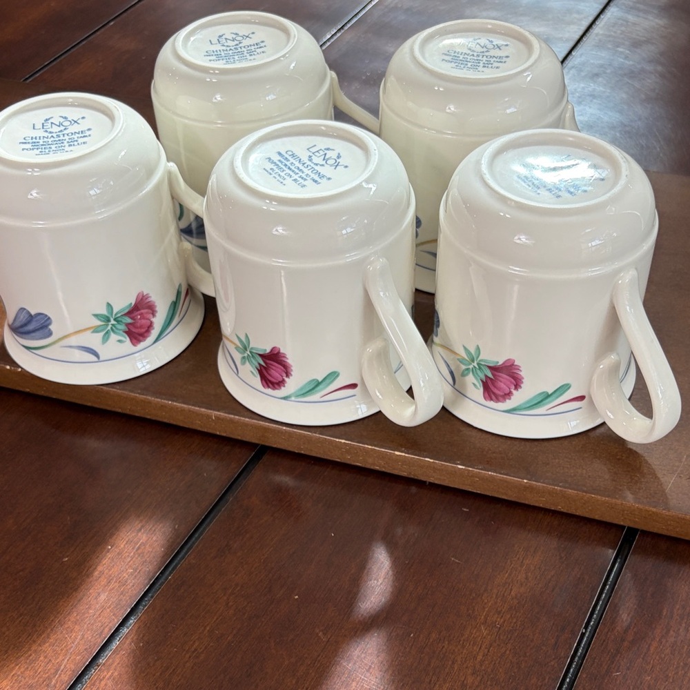 LENOX Chinastone, Poppies on Blue Floral Pattern Ceramic 5 Piece Mug Set - Picture 16 of 17